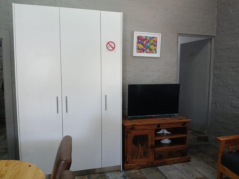 1 Bedroom Property for Sale in Gordons Bay Western Cape